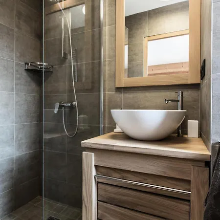 Le Kilimandjaro - Tres Cosy, 2 En Suite, Proche Commerces Mae-1201 Apartment *
